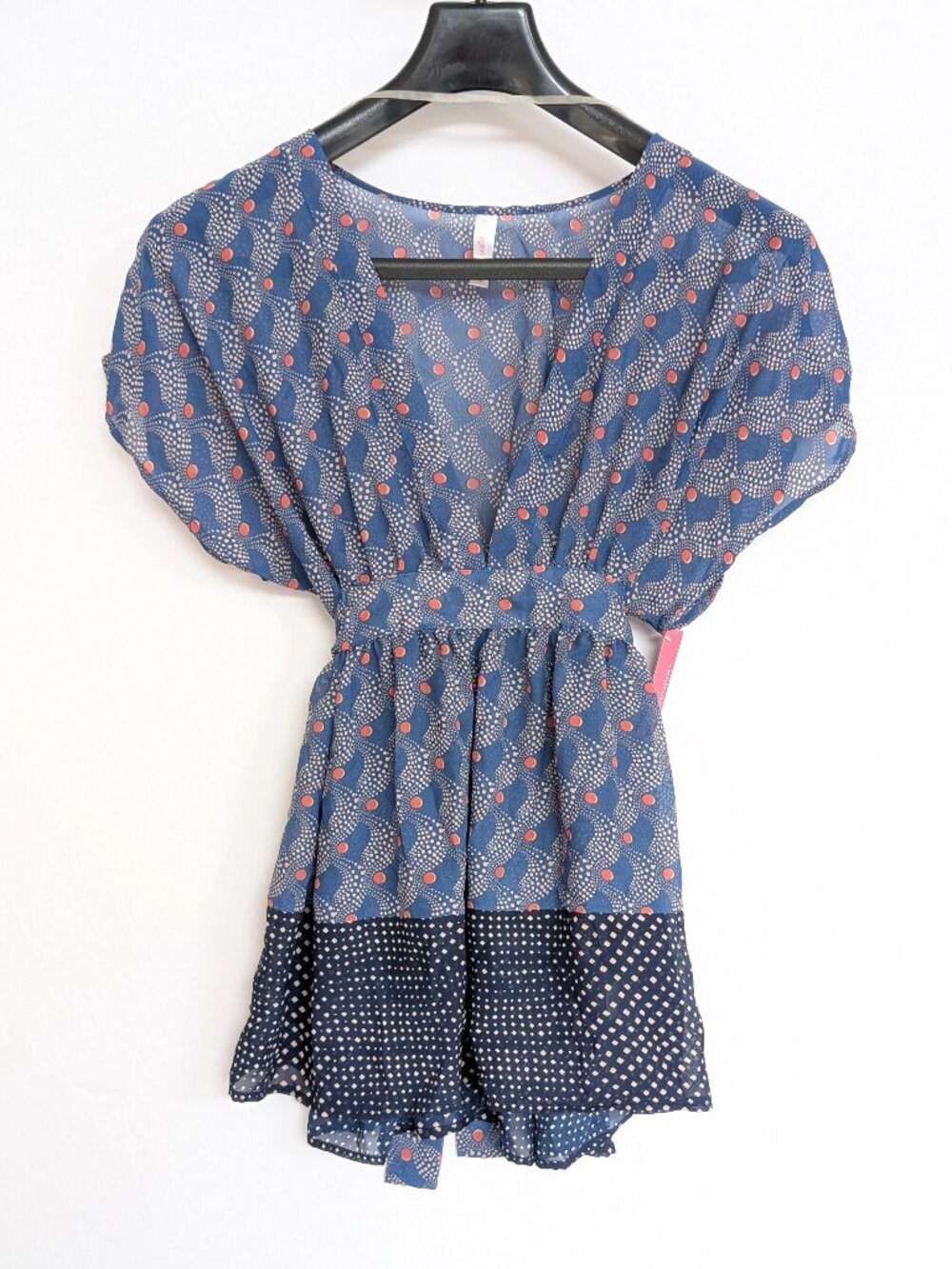 NWT Xhilaration Blue Black Pink Flutter Sleeve Boho V-Neck Blouse Women's M